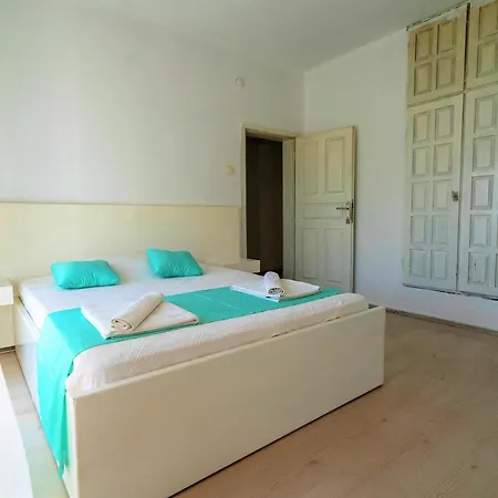 Hotel Sisyphos 2*