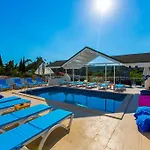 Sisyphos Otel 2*