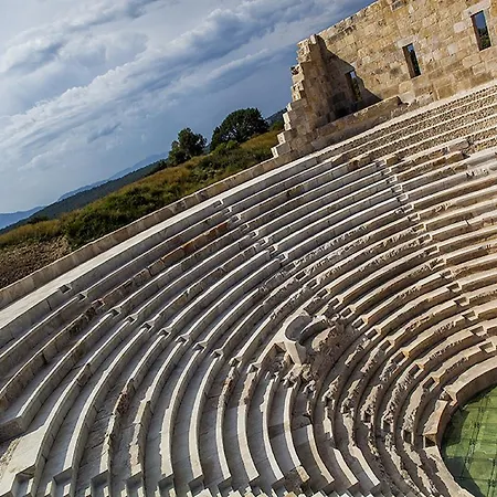 ホテル Sisyphos 2*